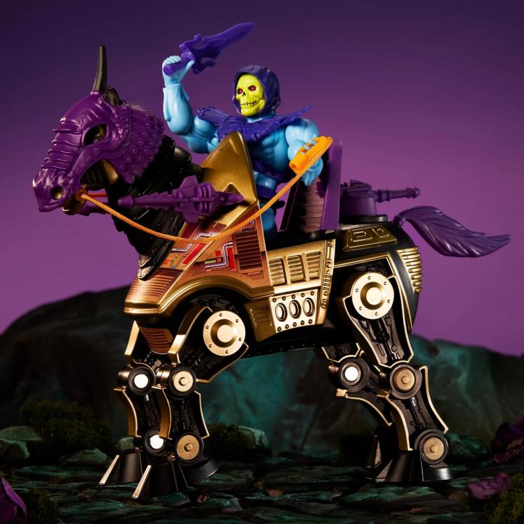 Masters of the Universe: Origins Night Stalker Exclusive Action Figure Gallery Image 6
