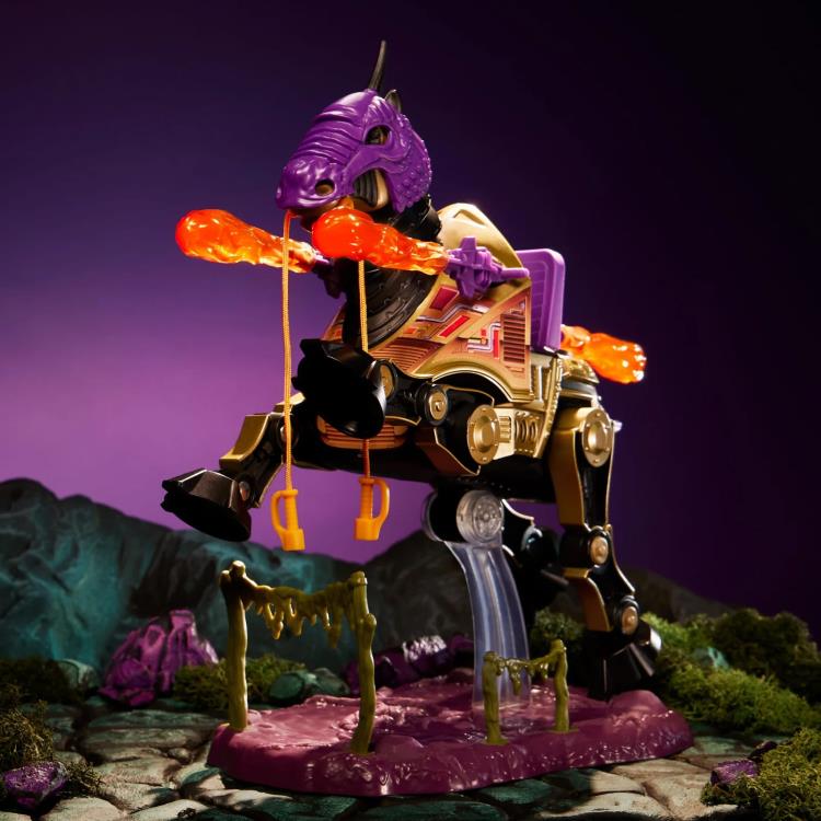 Masters of the Universe: Origins Night Stalker Exclusive Action Figure Gallery Image 5