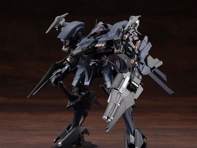 Armored Core 4 Variable Infinity Rayleonard 03-AALIYAH Orlea 1/72 Scale Model Kit Gallery Image 1