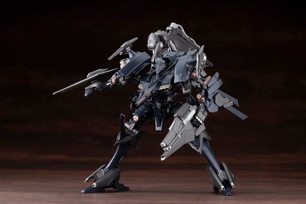 Armored Core 4 Variable Infinity Rayleonard 03-AALIYAH Orlea 1/72 Scale Model Kit Gallery Image 7