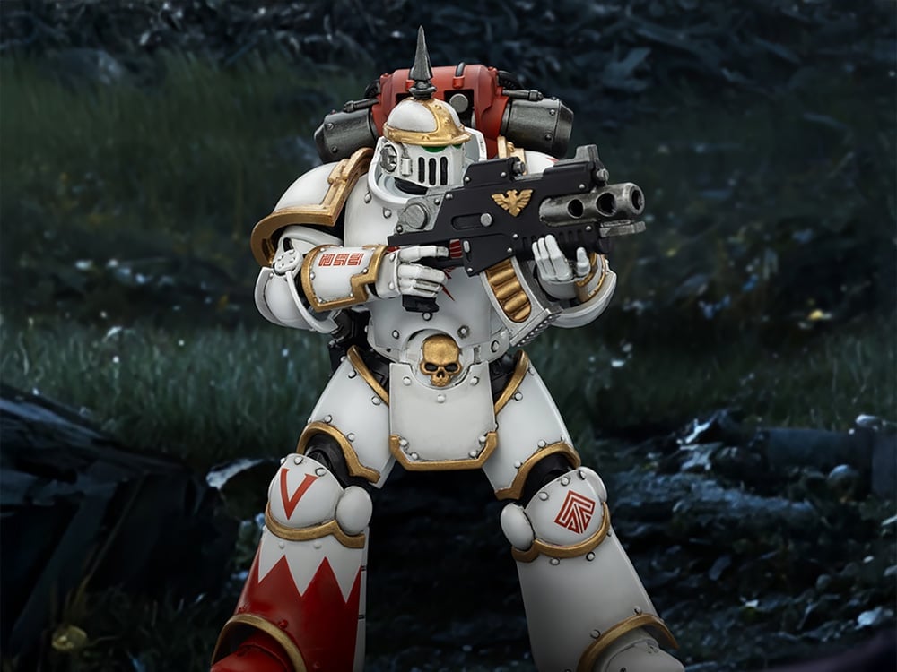 Warhammer: The Horus Heresy White Scars MKIII Tactical Legionary 1/18 Scale Action Figure Gallery Image 1