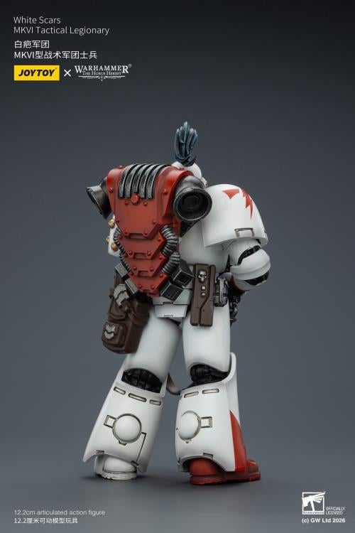 Warhammer: The Horus Heresy White Scars MKVI Tactical Legionary 1/18 Scale Action Figure Gallery Image 6