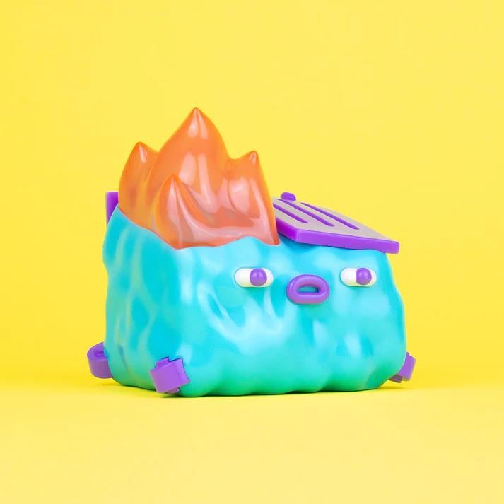 Dumpster Fire GlanderCo Vinyl Figure Gallery Image 10