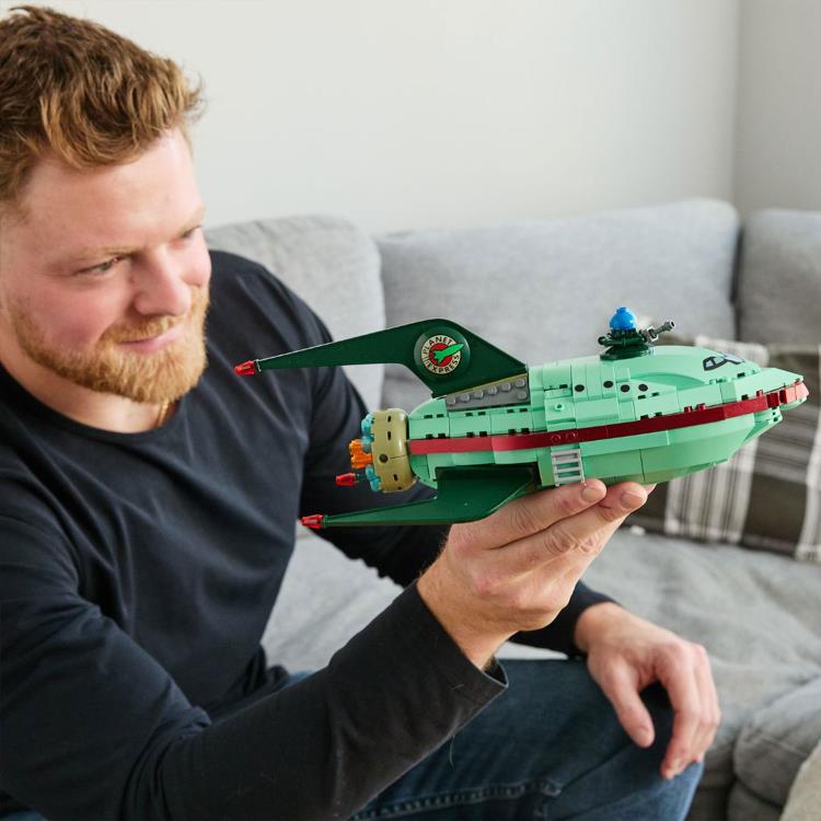 Futurama Planet Express Ship Building Set Gallery Image 13