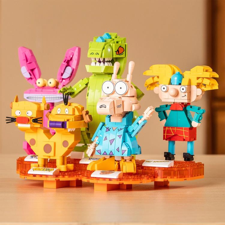 Nickelodeon 90s Icons Brick Building Set Gallery Image 3