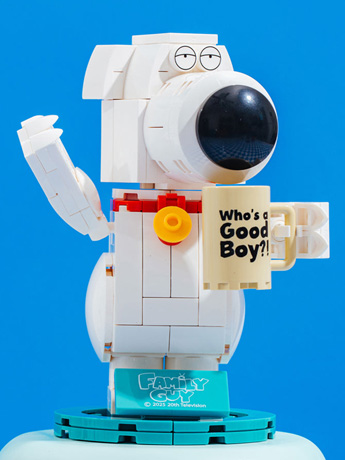 Family Guy Brian Griffin Brick Building Set Gallery Image 2