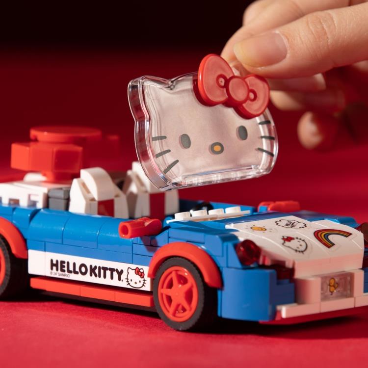 Sanrio Hello Kitty Convertible Car Brick Building Set