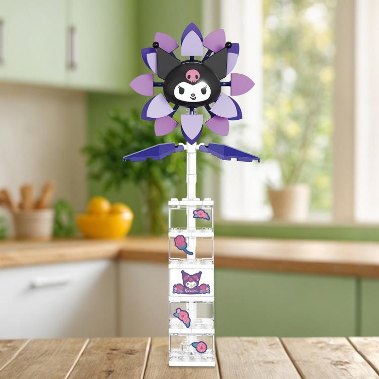 Hello Kitty and Friends Kuromi Flower and Vase Brick Building Set