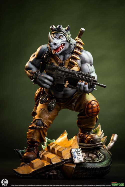Teenage Mutant Ninja Turtles Legends Rocksteady 1/3 Scale Limited