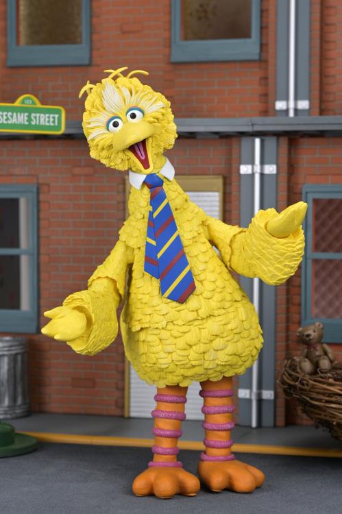 Sesame Street Ultimate Big Bird Action Figure Gallery Image 3