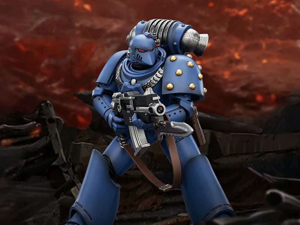 Warhammer: The Horus Heresy Ultramarines MKVI Tactical Legionary 1/18 Scale Action Figure Gallery Image 1