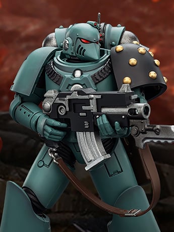 Warhammer: The Horus Heresy Sons of Horus MKVI Tactical Legionary 1/18 Scale Action Figure Gallery Image 2