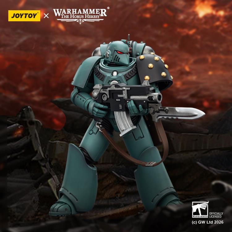 Warhammer: The Horus Heresy Sons of Horus MKVI Tactical Legionary 1/18 Scale Action Figure Gallery Image 3