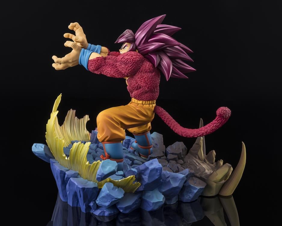 Dragon Ball Daima FiguartsZERO Extra Battle Super Saiyan 4 Goku Gallery Image 4