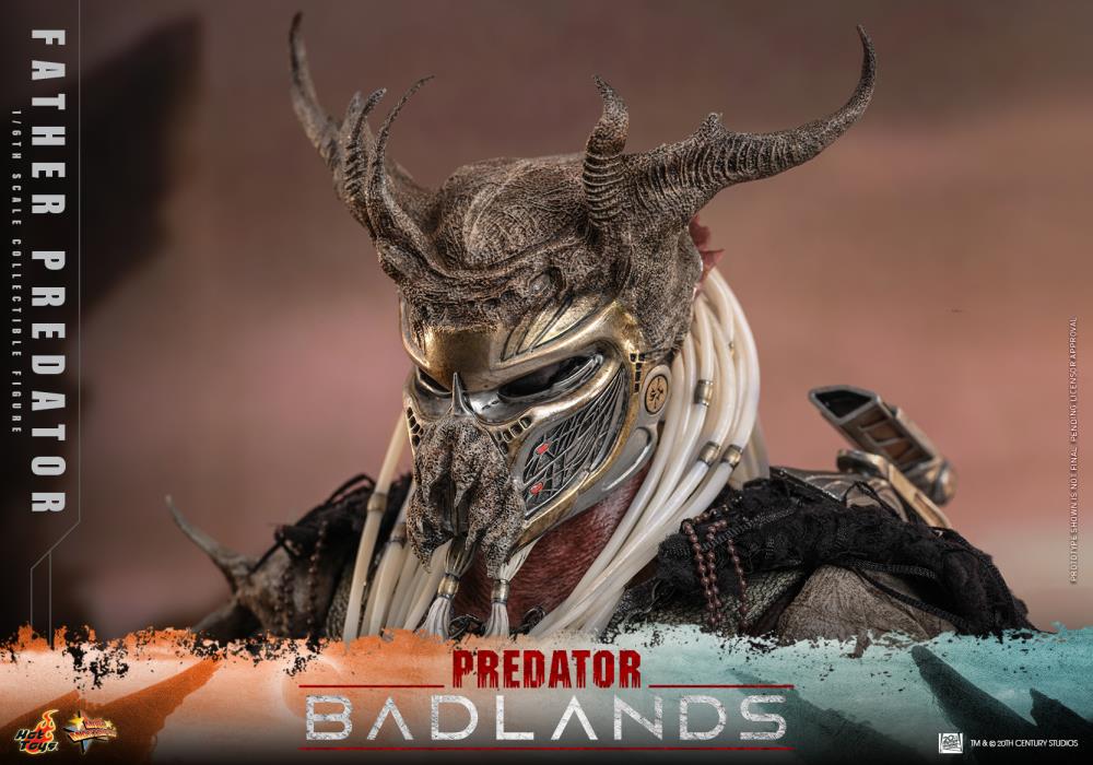 Predator: Badlands MMS863 Father Predator 1/6th Scale Collectible Figure Gallery Image 17