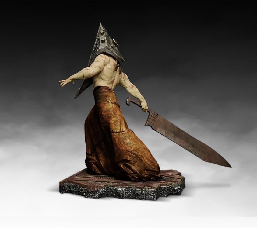 Silent Hill 2 Pyramid Head 1/4 Scale Limited Edition Statue