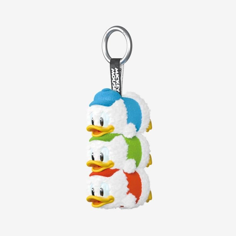 Disney Mickey Mouse Mickey Family Cute Together Box of 8 Random Plush Keychains Gallery Image 12