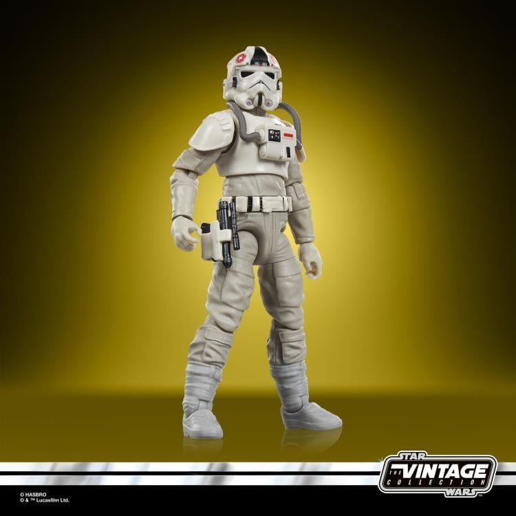 Star Wars: The Vintage Collection Imperial Remnant AT-AT Driver (The Mandalorian and Grogu) Action Figure Gallery Image 8