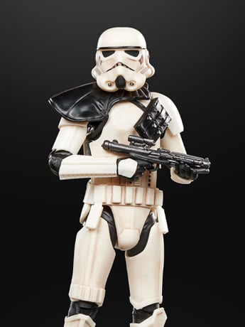 Star Wars: The Black Series Imperial Remnant Stormtrooper (The Mandalorian and Grogu) Action Figure Gallery Image 2