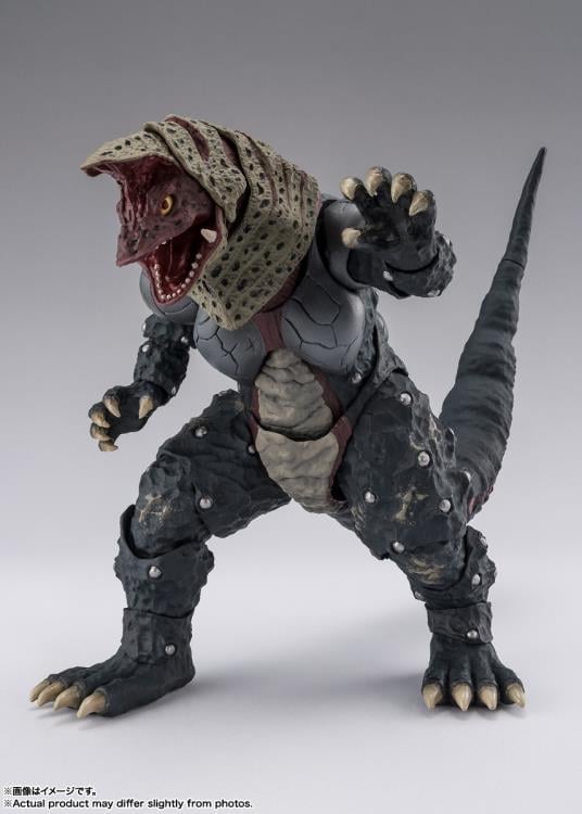 Ultraman Tiga S.H.Figuarts Golza (30th Anniversary Edition) Action Figure Gallery Image 6