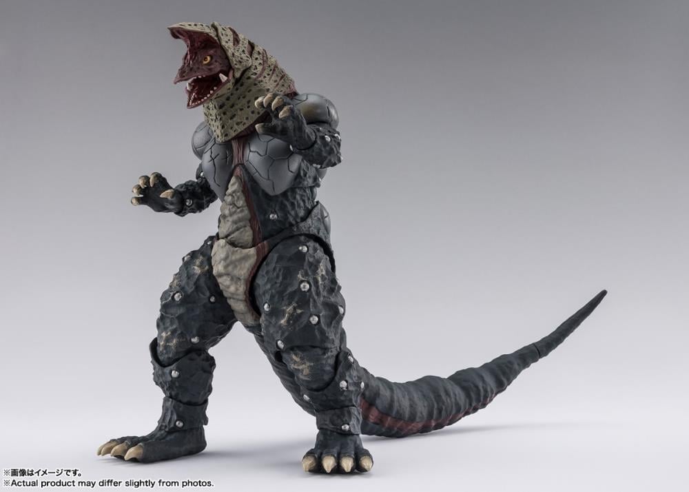 Ultraman Tiga S.H.Figuarts Golza (30th Anniversary Edition) Action Figure Gallery Image 3