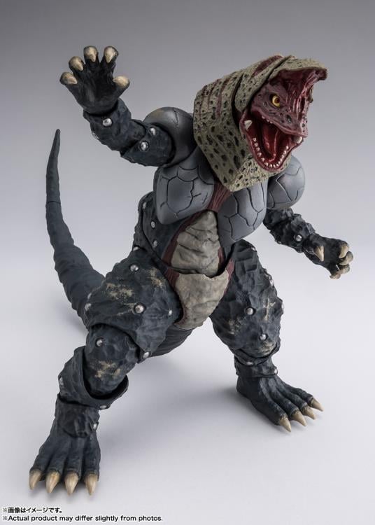 Ultraman Tiga S.H.Figuarts Golza (30th Anniversary Edition) Action Figure Gallery Image 7