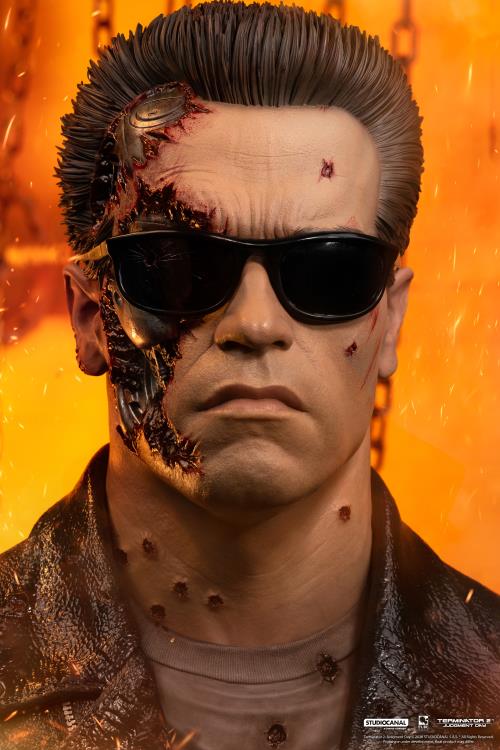 Terminator 2: Judgement Day T-800 Model 101 (Battle Damaged) 1/1 Scale Limited Edition Art Mask Gallery Image 7