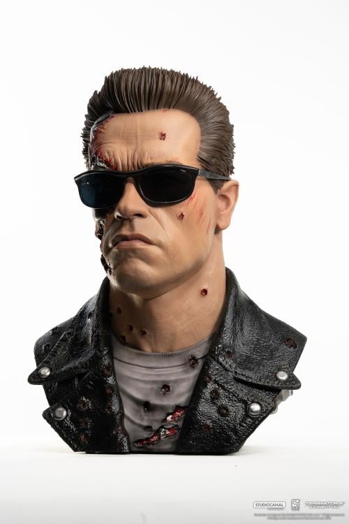 Terminator 2: Judgement Day T-800 Model 101 (Battle Damaged) 1/1 Scale Limited Edition Art Mask Gallery Image 23