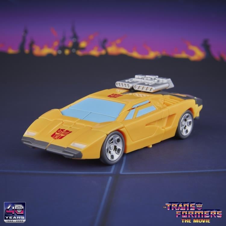 The Transformers: The Movie Studio Series 86 Deluxe Class Sunstreaker Action Figure Gallery Image 9