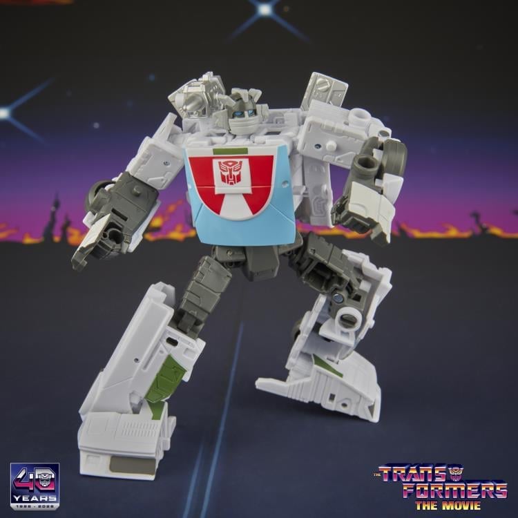 The Transformers: The Movie Studio Series 86 Deluxe Class Wheeljack Action Figure Gallery Image 8