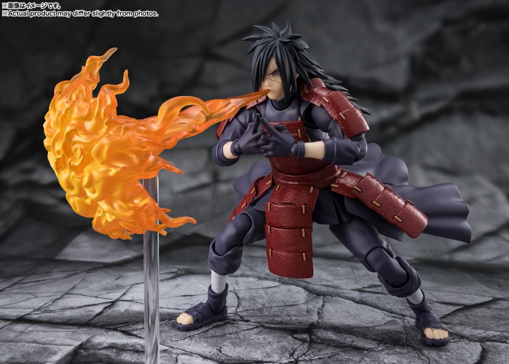 Naruto: Shippuden S.H.Figuarts Madara Uchiha (Legend of Darkness) Action Figure Gallery Image 6