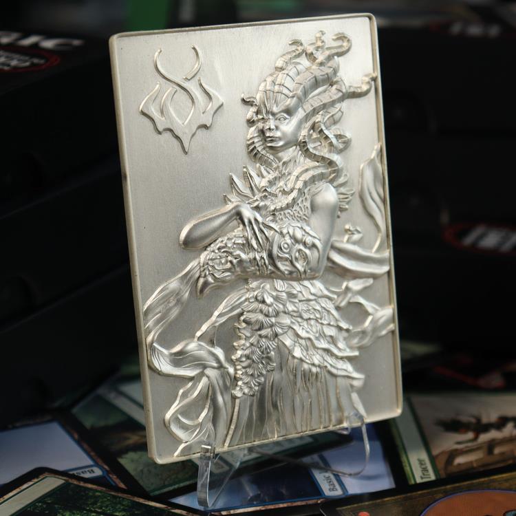 Magic: The Gathering Vraska Limited Edition .999 Silver-Plated Metal Card Gallery Image 4