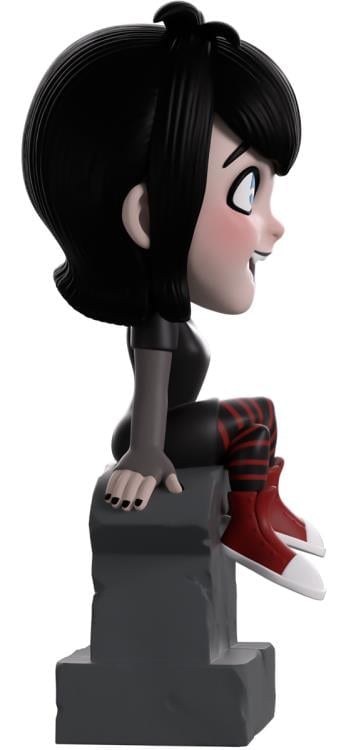 Hotel Transylvania Mavis Vinyl Figure Gallery Image 6