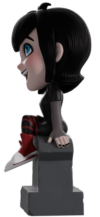 Hotel Transylvania Mavis Vinyl Figure Gallery Image 4