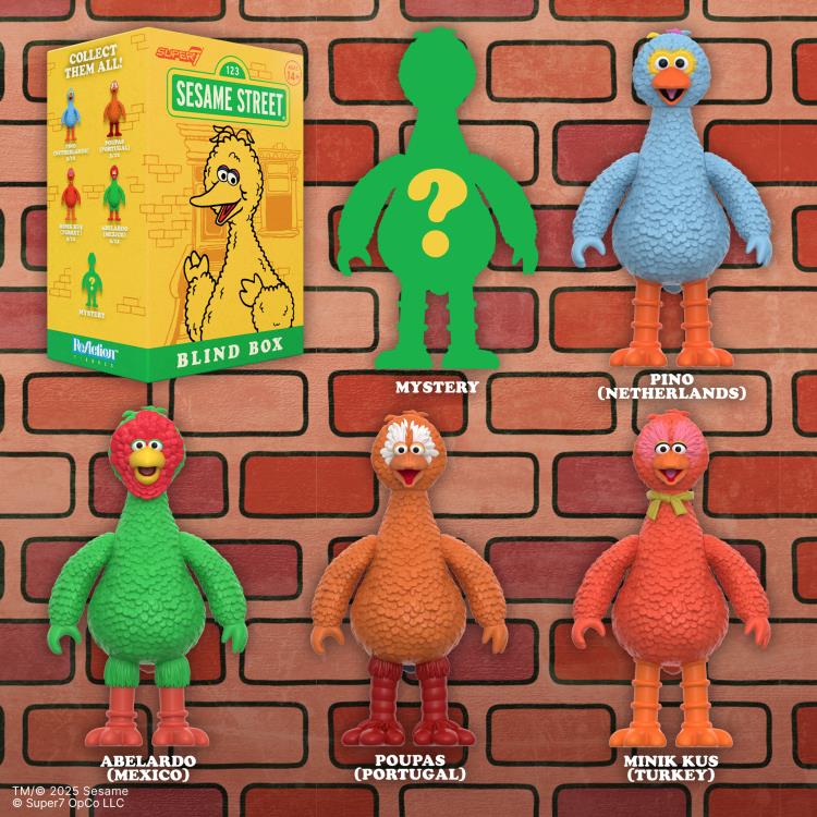 Sesame Street ReAction Big Birds Around the World Box of 12 Random