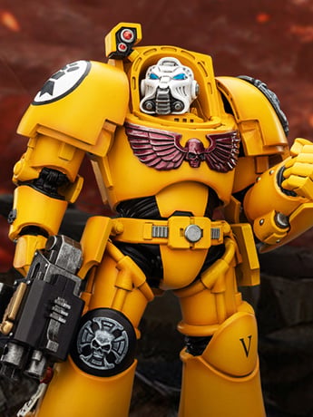 Warhammer 40,000 Imperial Fists Terminator (Ver. 2) with Power Fist and Storm Bolter 1/18 Scale Action Figure Gallery Image 2