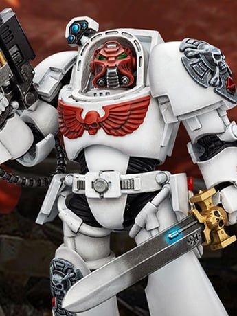 Warhammer 40,000 White Scars Terminator (Ver. 1) with Power Sword and Storm Bolter 1/18 Scale Action Figure Gallery Image 2
