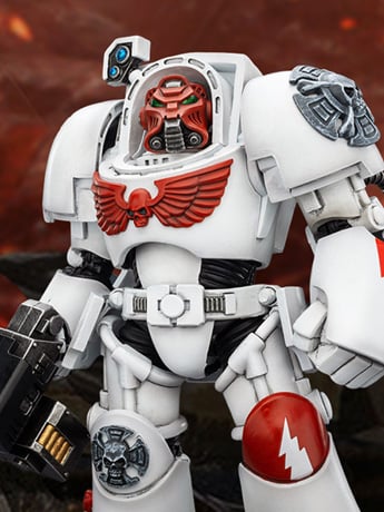 Warhammer 40,000 White Scars Terminator (Ver. 2) with Power Fist and Storm Bolter 1/18 Scale Action Figure Gallery Image 2