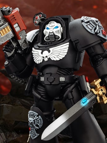 Warhammer 40,000 Raven Guard Terminator (Ver. 1) with Power Sword and Storm Bolter 1/18 Scale Action Figure Gallery Image 2