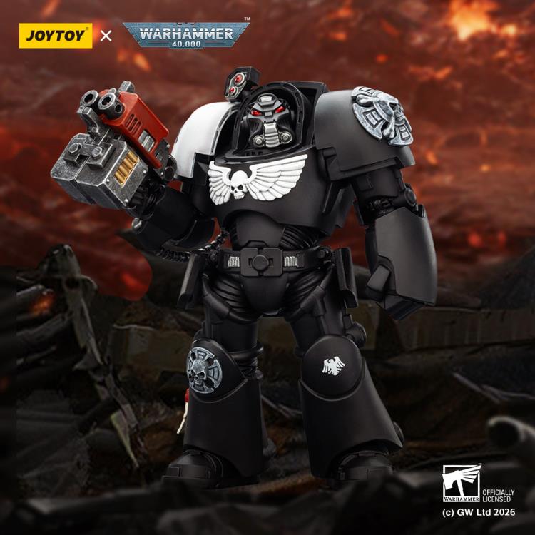 Warhammer 40,000 Raven Guard Terminator (Ver. 2) with Power Fist and Storm Bolter 1/18 Scale Action Figure Gallery Image 3