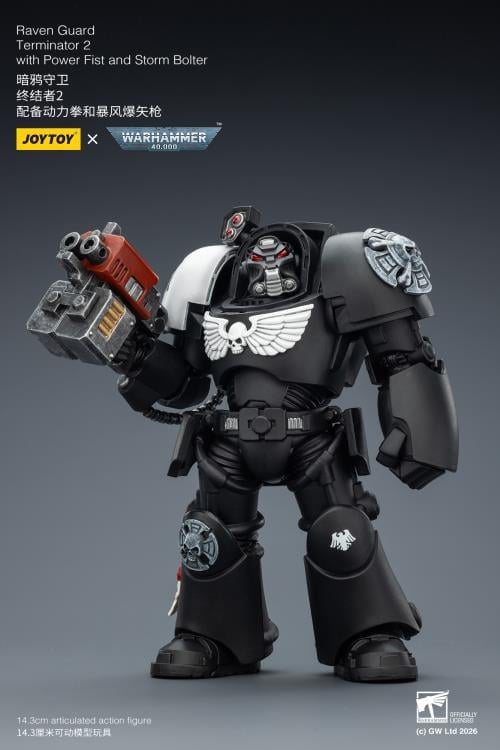 Warhammer 40,000 Raven Guard Terminator (Ver. 2) with Power Fist and Storm Bolter 1/18 Scale Action Figure Gallery Image 6