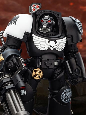 Warhammer 40,000 Raven Guard Terminator (Ver. 3) with Power Fist and Assault Cannon 1/18 Scale Action Figure Gallery Image 2