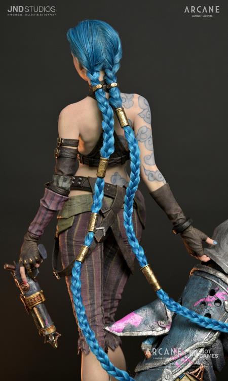 Arcane: League of Legends Jinx 1/3 Scale Statue Gallery Image 21