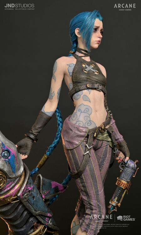 Arcane: League of Legends Jinx 1/3 Scale Statue Gallery Image 17