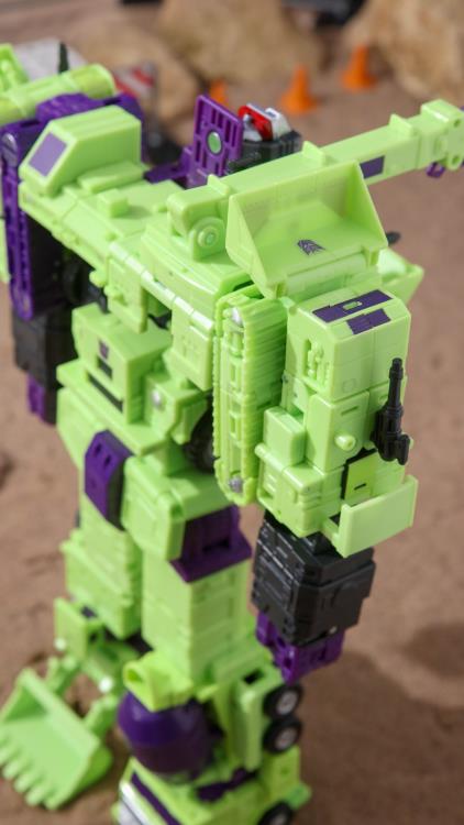 The Transformers: The Movie Studio Series Constructicons Set of 6 Combiner Figures Gallery Image 12