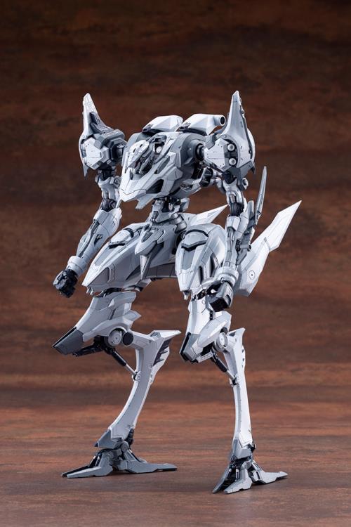 Armored Core V.I.O.S. Schneider Nachtreiher/40E Close-Quarters Assault Type Model Kit Gallery Image 3
