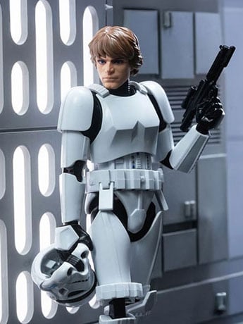 Star Wars: A New Hope Champion Class 04 Luke Skywalker (Stormtrooper Disguise) Model Kit Gallery Image 2