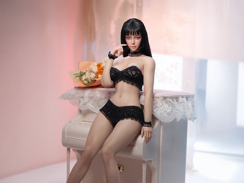 Female Body (Suntan Medium Bust) 1/6 Scale Action Figure (TB-DF02 With Head Sculpt) Gallery Image 1