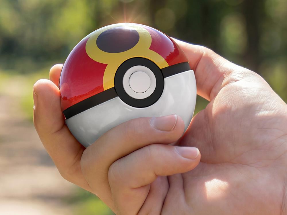 Pokemon Electronic Repeat Ball Replica Gallery Image 1