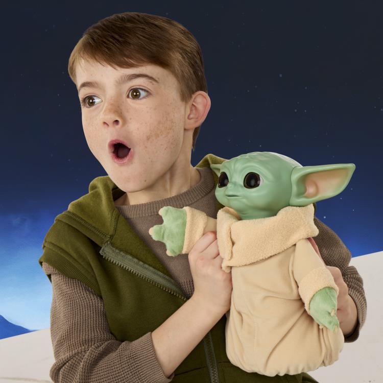 Star Wars: The Mandalorian and Grogu Action Buddy Grogu Figure Gallery Image 9